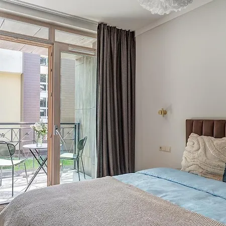 New! Pine Forest Apartment